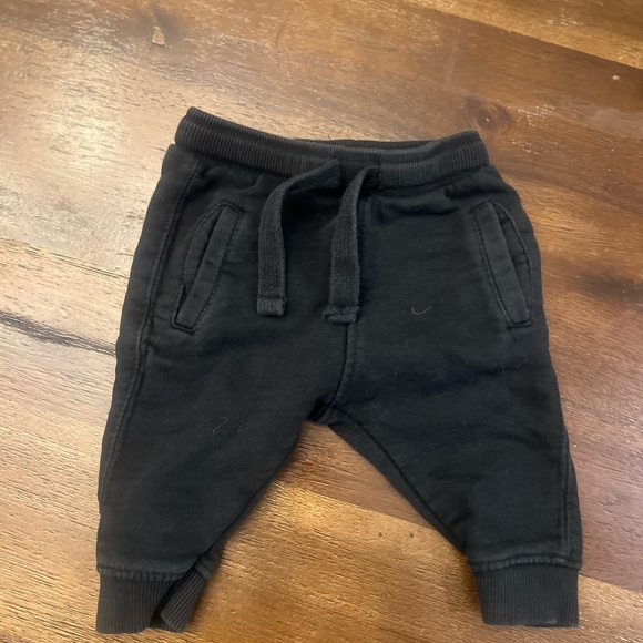 Zara Matching Set - Picture 4 of 5